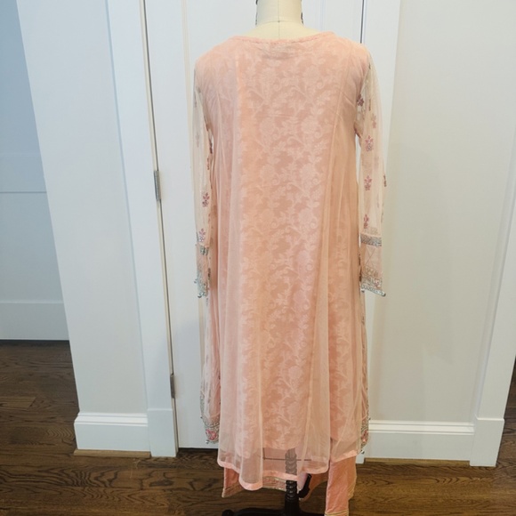 Maria B. Light Peach Girls 12-14 2 Piece Jamavar & Net Suit - Picture 4 of 4